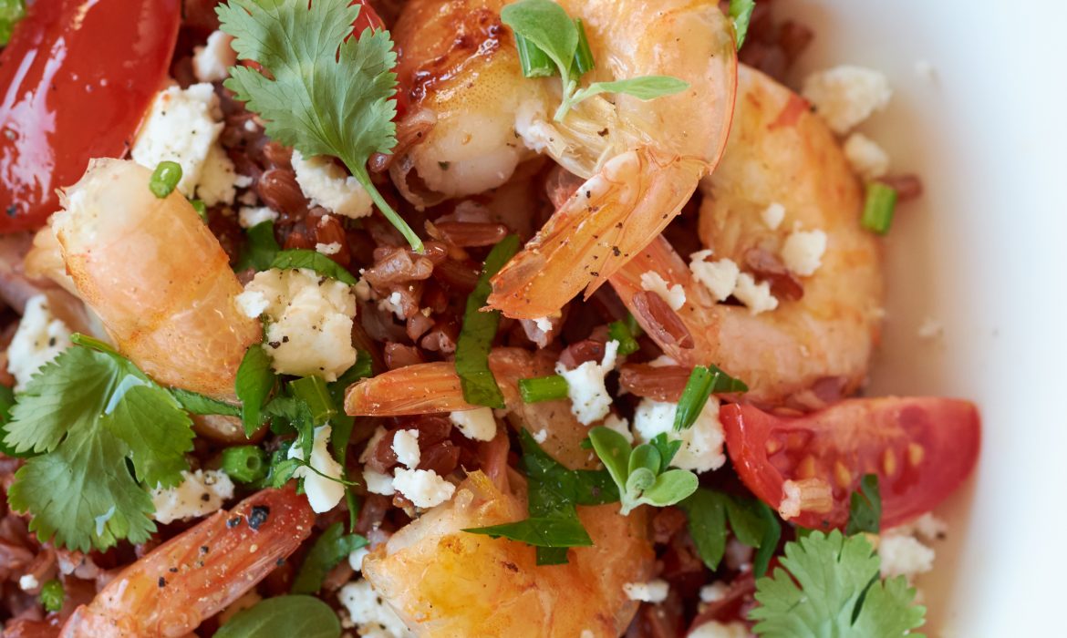 RISO ROSSO CON MAZZANCOLLE, DATTERINI E FETA