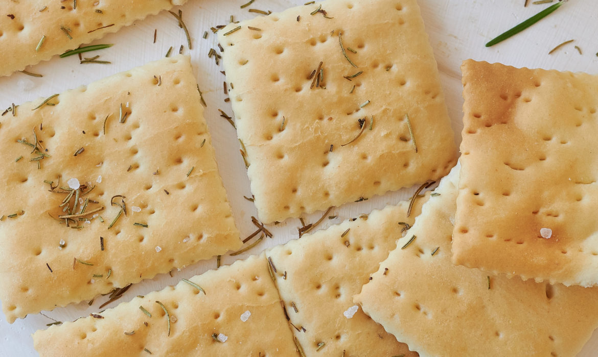 CRACKERS PER HUMMUS E TZATZIKI ZORBAS