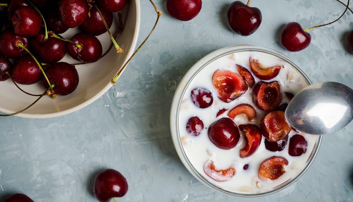 Yogurt greco a colazione, inizia la giornata con la giusta carica!