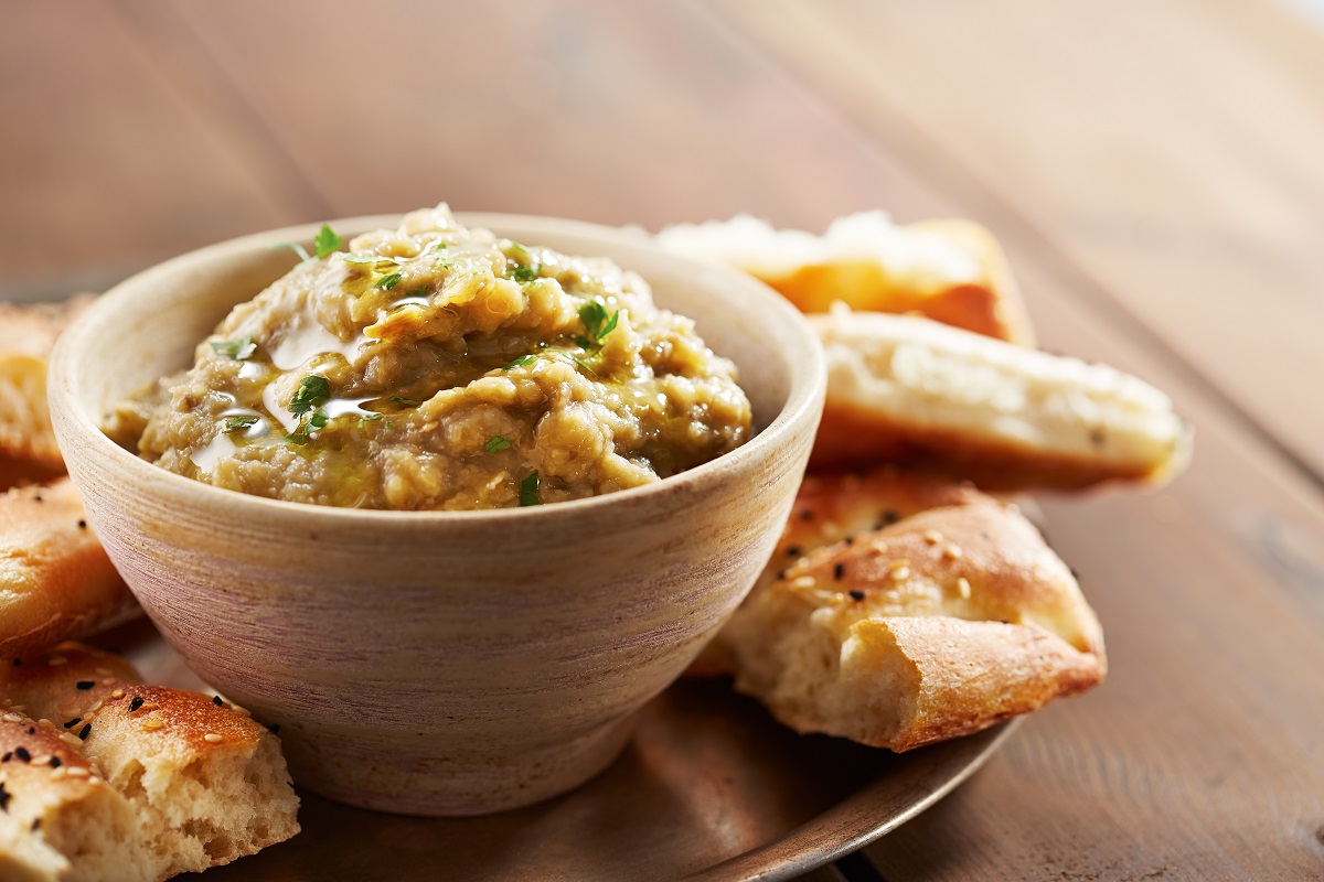 il babaganoush per un antipasto di melanzane