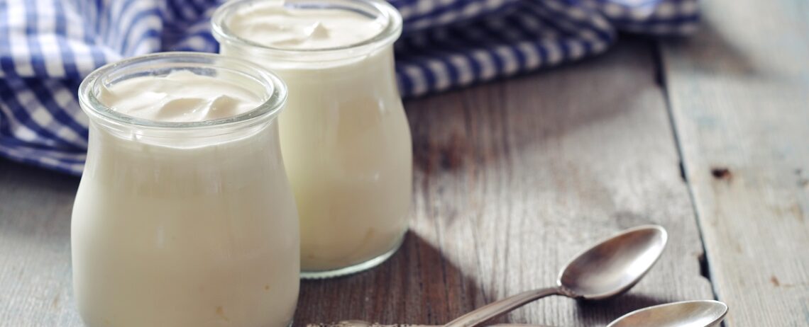 Yogurt e yogurt greco, tutte le differenze da conoscere