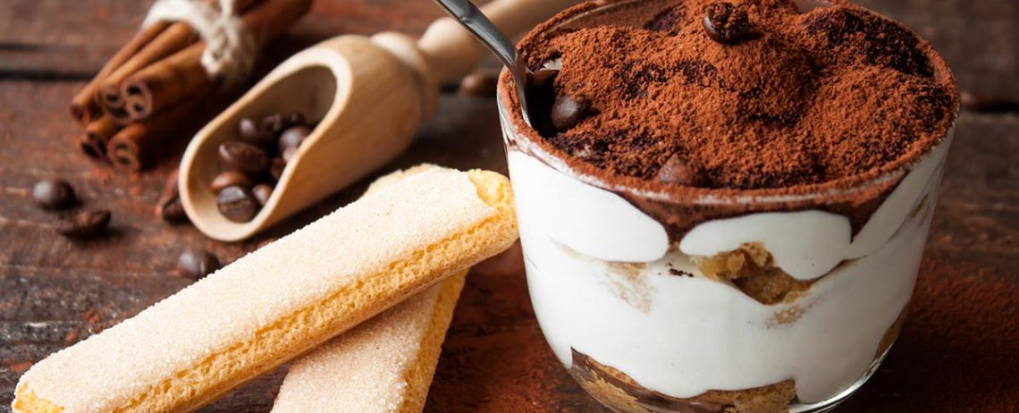 Tiramisù allo yogurt greco: il dolce perfetto per l’estate