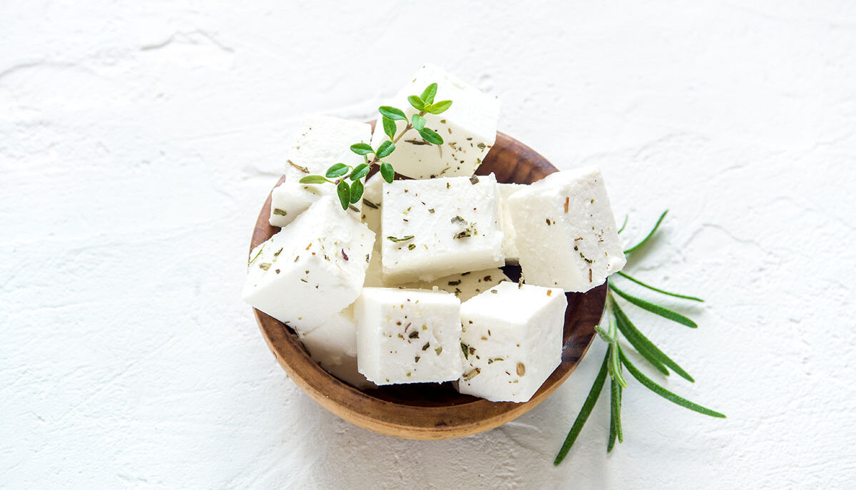 Le 7 incredibili proprietà della feta greca