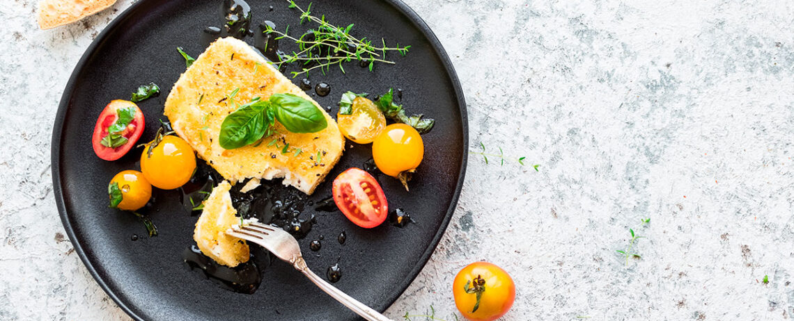 Hai mai provato a cuocere la feta in padella? Ecco come fare