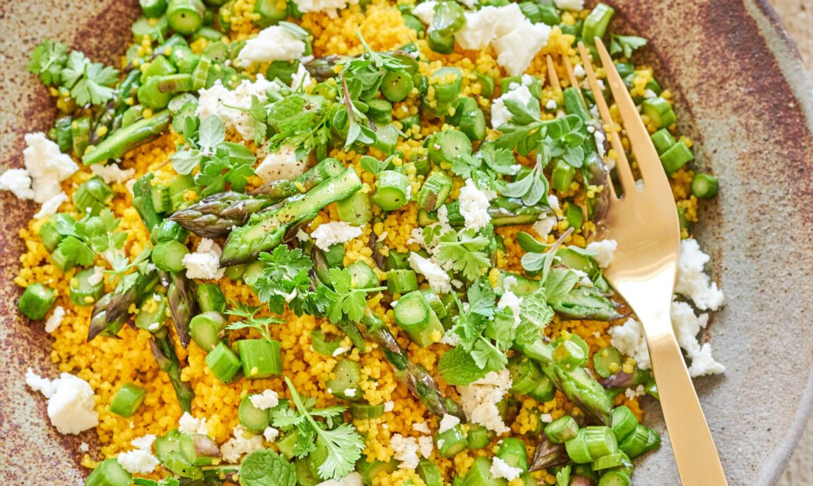 COUS COUS ALLA CURCUMA CON ASPARAGI E FETA ZORBAS