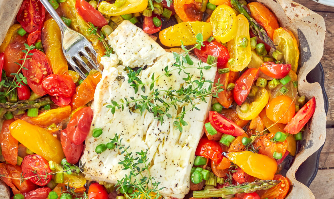 FETA AL FORNO CON VERDURE PRIMAVERILI