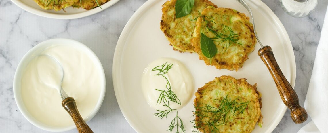L’idea perfetta per il tuo aperitivo: frittelle di bietole e feta