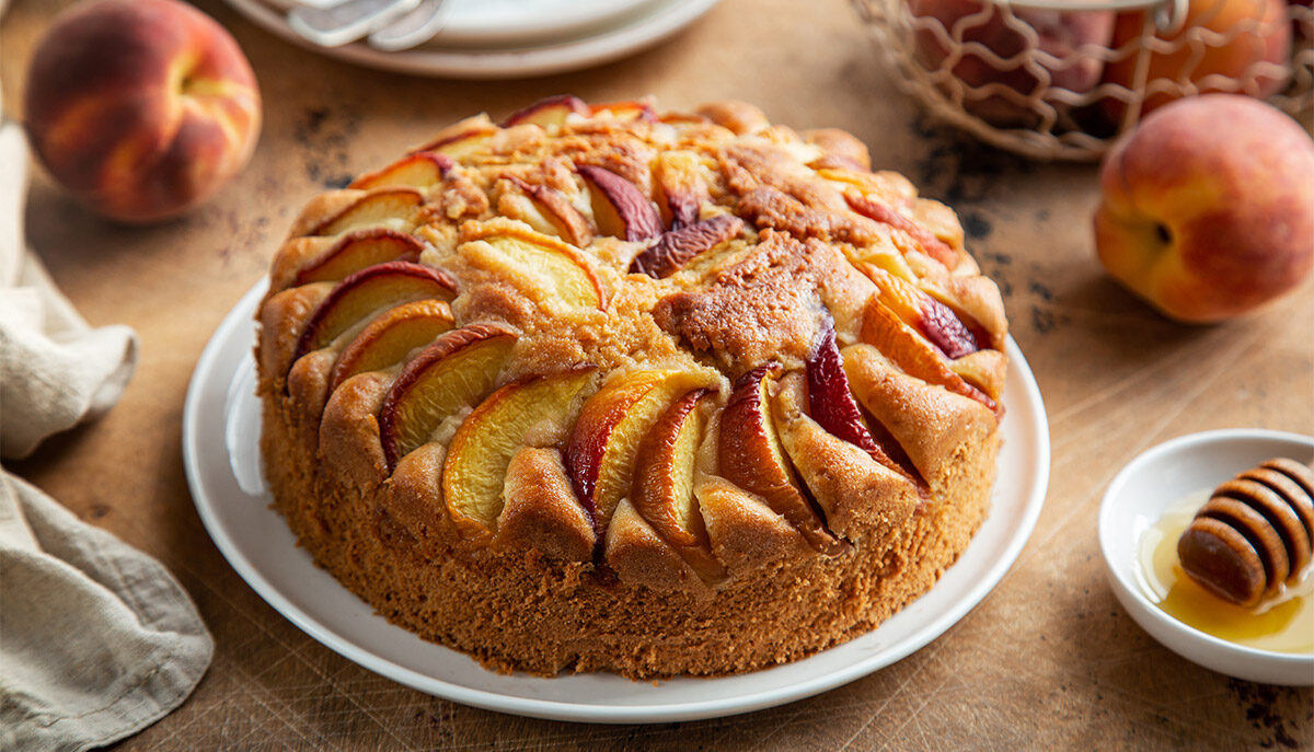 Torta allo yogurt con frutta: 3 idee gustose!