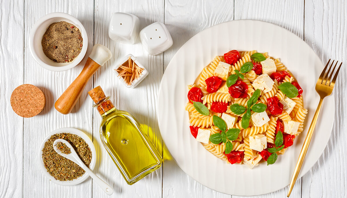 Piatti freddi con la feta: 5 idee gustose per l’estate