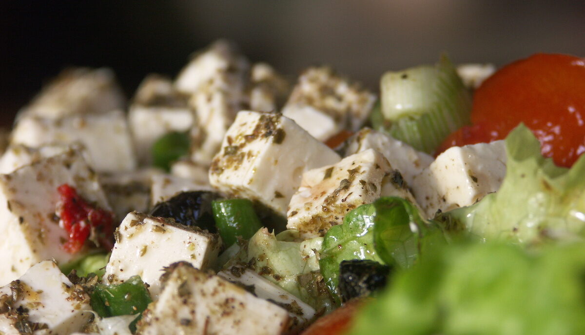 Come condire la feta? Scopri i segreti di Zorbas!