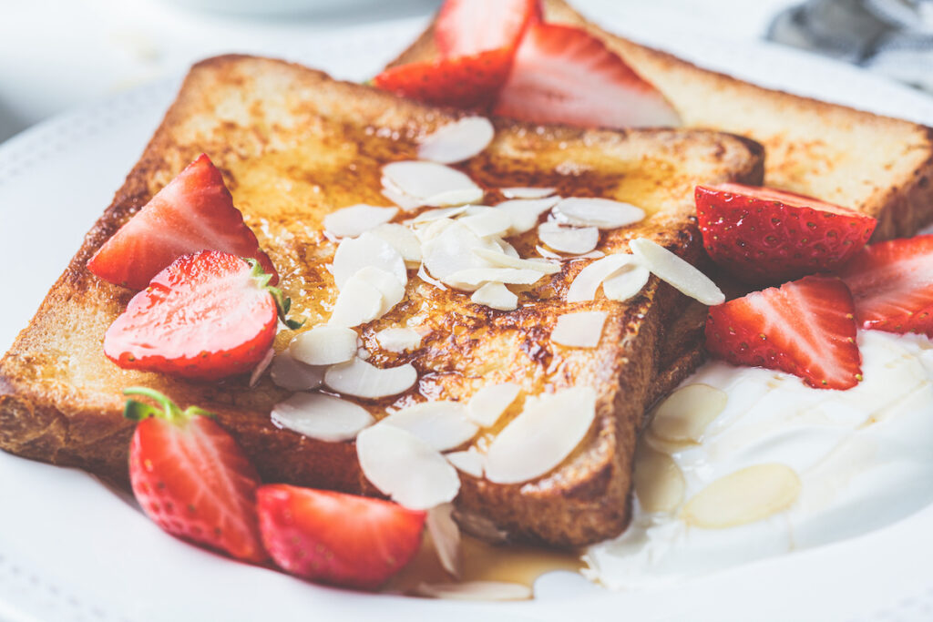 yogurt toast