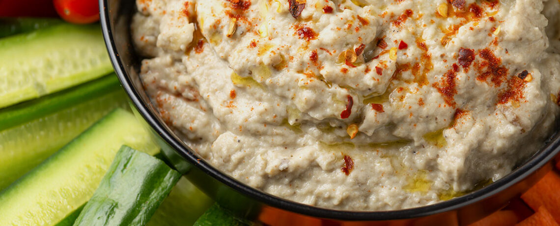 Pasta fredda cremosa con il Babaganoush